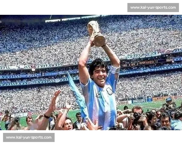 揭秘世界杯幕后！球员们的汗水与牺牲，铸就了多少传奇！